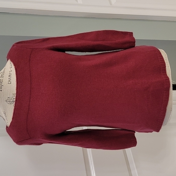 Talbots 100% Cashmere Crimson Long-Sleeve Sweater - Size Large Petite - Picture 4 of 7